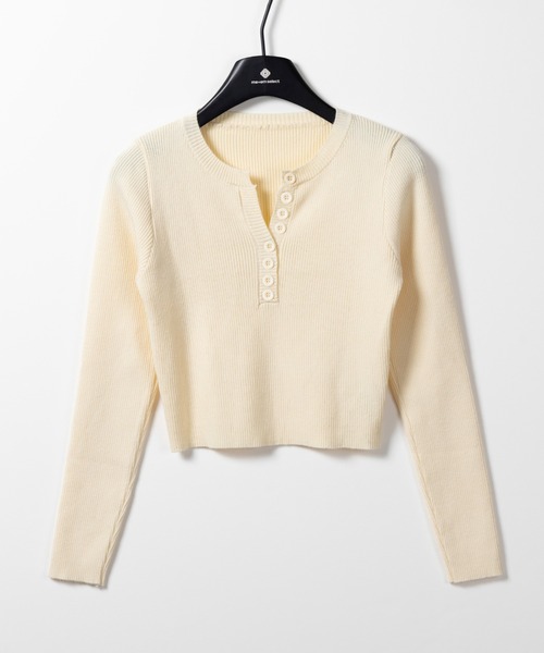 me+em select(ミームセレクト)の「【 3color 】キーネックボタンデザインクロップドリブニット(ニット/セーター・レディース・アイボリー/ブラック/ベージュ・FREE)」の7枚目の写真