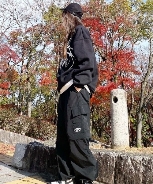 DEVICE（デバイス）の「オーバーサイズ アソート モチーフ クルーネック 裏起毛 スウェット トレーナー（スウェット・レディース・ミックスグレー/ダークブラック/レディッシュグレー・FREE）」の7枚目の写真