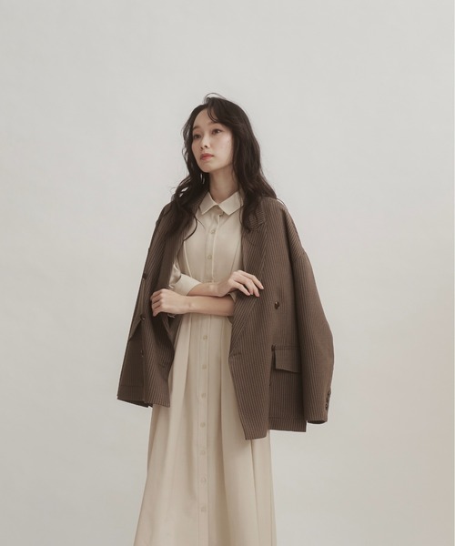 moi tytto（モイテュット）の「ウエストタックデザインシャツワンピース（ワンピース・レディース・グリーン/ブラウン/ベージュ/ナチュラル/チャコールグレー・MEDIUM/SMALL）」の13枚目の写真