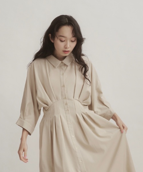 moi tytto（モイテュット）の「ウエストタックデザインシャツワンピース（ワンピース・レディース・グリーン/ブラウン/ベージュ/ナチュラル/チャコールグレー・MEDIUM/SMALL）」の14枚目の写真