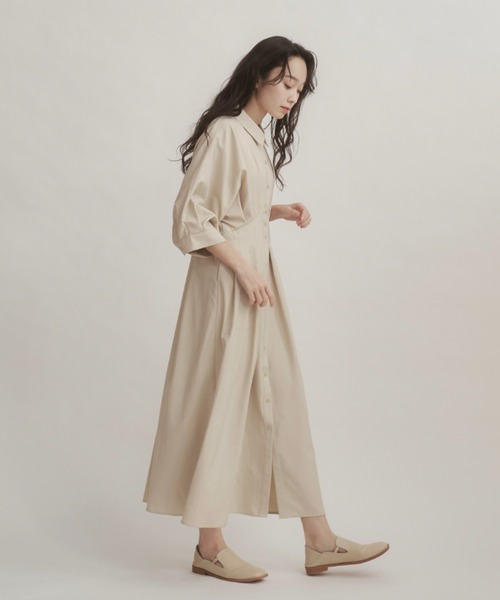 moi tytto（モイテュット）の「ウエストタックデザインシャツワンピース（ワンピース・レディース・グリーン/ブラウン/ベージュ/ナチュラル/チャコールグレー・MEDIUM/SMALL）」の16枚目の写真