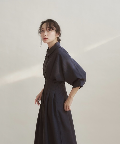 moi tytto（モイテュット）の「ウエストタックデザインシャツワンピース（ワンピース・レディース・グリーン/ブラウン/ベージュ/ナチュラル/チャコールグレー・MEDIUM/SMALL）」の18枚目の写真