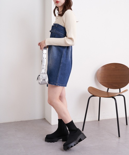 Chico（チコ）の「【2024SS】プレート付バックリボンリブニット（ニット/セーター・レディース・グレー/アイボリー/ブラック/ライトベージュ・FREE）」の7枚目の写真