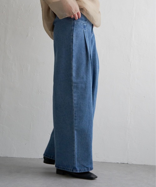 notch.（ノッチ）の「タックデニムパンツ（デニムパンツ・レディース・ブルー系その他/ブルー/ブラック・M）」の14枚目の写真