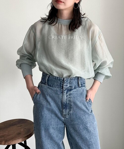 fredy emue（フレディエミュ）の「シアープリントTシャツブラウス（シャツ/ブラウス・レディース・アイボリー/サックスブルー/チャコールグレー・38）」の21枚目の写真