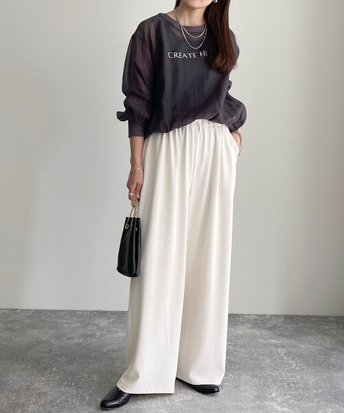 fredy emue（フレディエミュ）の「シアープリントTシャツブラウス（シャツ/ブラウス・レディース・アイボリー/サックスブルー/チャコールグレー・38）」の16枚目の写真