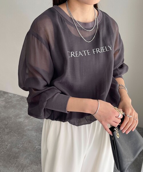 fredy emue（フレディエミュ）の「シアープリントTシャツブラウス（シャツ/ブラウス・レディース・アイボリー/サックスブルー/チャコールグレー・38）」の13枚目の写真