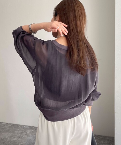 fredy emue（フレディエミュ）の「シアープリントTシャツブラウス（シャツ/ブラウス・レディース・アイボリー/サックスブルー/チャコールグレー・38）」の10枚目の写真