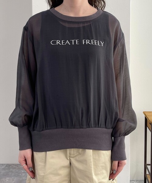 fredy emue（フレディエミュ）の「シアープリントTシャツブラウス（シャツ/ブラウス・レディース・アイボリー/サックスブルー/チャコールグレー・38）」の9枚目の写真