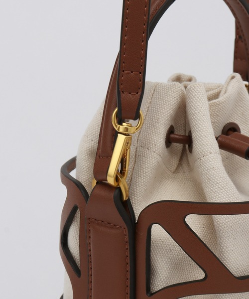 ROPE'(ロペ)の「Anna Bag (アンナ バッグ)【雑誌掲載】【メディア掲載】(ハンドバッグ・レディース・ブラック/キャメル・FREE)」の9枚目の写真