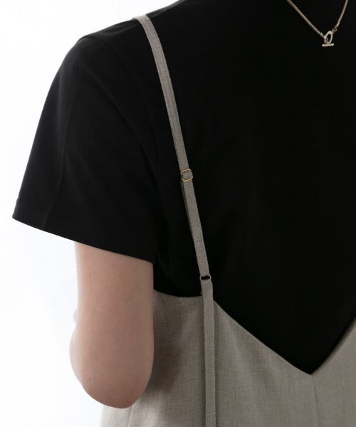 M.deux(エムドゥ)の「《backカーブキャミワンピース》(ワンピース・レディース・チャコールグレー/ベージュ・MEDIUM)」の10枚目の写真