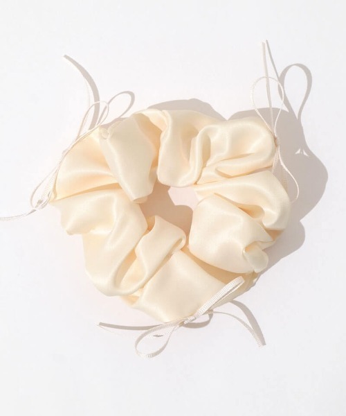 flower(フラワー)の「メニーリボンシュシュ(シュシュ・レディース・アイボリー/ブラック・FREE)」の13枚目の写真