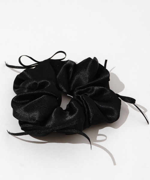 flower(フラワー)の「メニーリボンシュシュ(シュシュ・レディース・アイボリー/ブラック・FREE)」の3枚目の写真