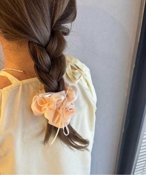 flower(フラワー)の「メニーリボンシュシュ(シュシュ・レディース・アイボリー/ブラック・FREE)」の15枚目の写真