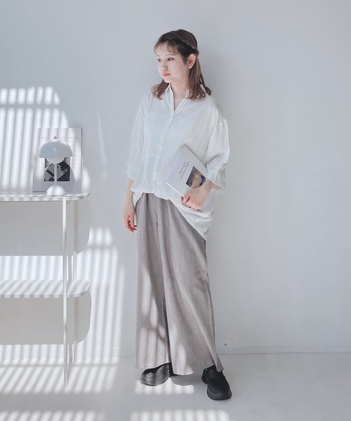 AS KNOW AS plus(アズノゥアズプラス)の「◎前開きスキッパー7分袖シャツ(シャツ/ブラウス・レディース・ホワイト×ネイビー/キナリ/チャコールグレー/グレー/ブルーグリーン/ブラック系/ブルー系その他/イエロー系/ホワイト系その他/グリーン系/ホワイト系/ブルー系その他2/ホワイト系その他2/ブラック系その他/オレンジ系・FREE)」の19枚目の写真