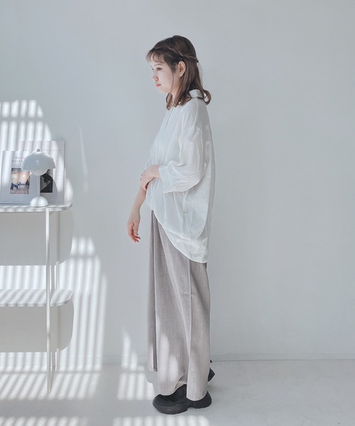 AS KNOW AS plus(アズノゥアズプラス)の「◎前開きスキッパー7分袖シャツ(シャツ/ブラウス・レディース・ホワイト×ネイビー/キナリ/チャコールグレー/グレー/ブルーグリーン/ブラック系/ブルー系その他/イエロー系/ホワイト系その他/グリーン系/ホワイト系/ブルー系その他2/ホワイト系その他2/ブラック系その他/オレンジ系・FREE)」の17枚目の写真