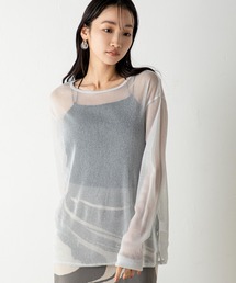 MILLION CARATS | 肩を落としたドロップショルダーに加え身体のラインを拾わないルーズなシルエットでゆるさが大人可愛いシアーラメトップス(Tシャツ/カットソー)