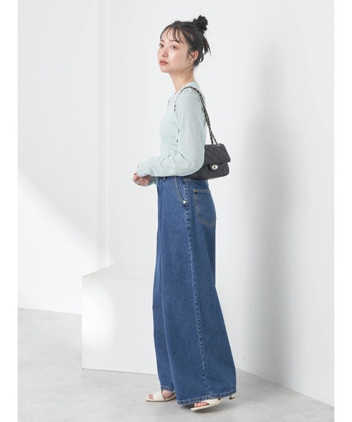 earth music&ecology（アースミュージックアンドエコロジー）の「タックワイドデニムパンツ（デニムパンツ・レディース・ライトインディゴブルー/ブルー系その他・S/M）」の17枚目の写真