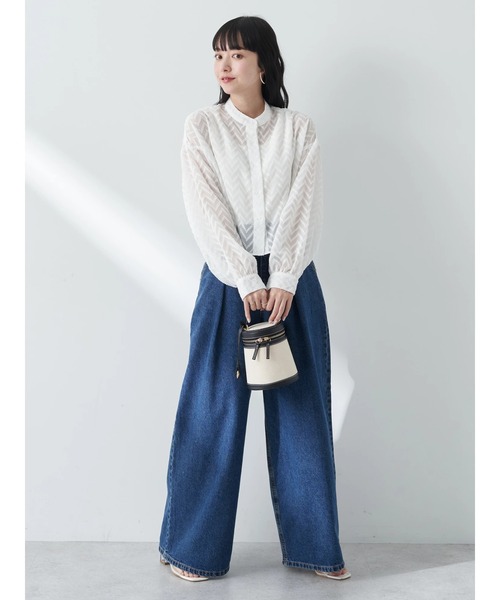 earth music&ecology（アースミュージックアンドエコロジー）の「タックワイドデニムパンツ（デニムパンツ・レディース・ライトインディゴブルー/ブルー系その他・S/M）」の21枚目の写真