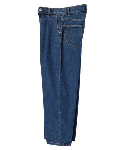 earth music&ecology（アースミュージックアンドエコロジー）の「タックワイドデニムパンツ（デニムパンツ・レディース・ライトインディゴブルー/ブルー系その他・S/M）」の9枚目の写真