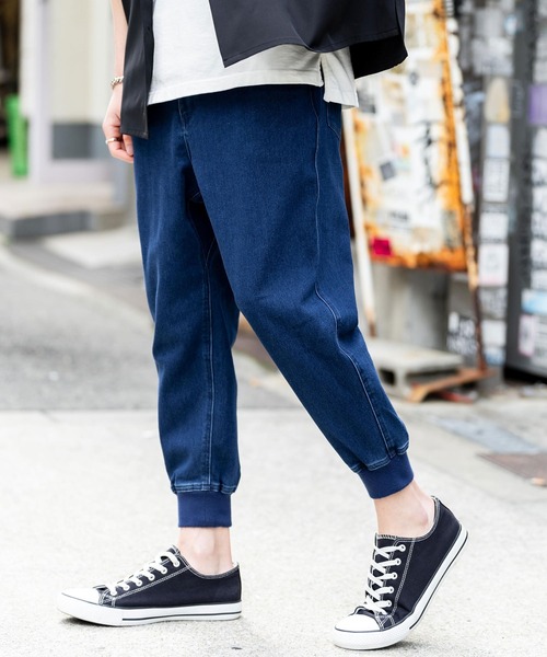 Rocky Monroe（ロッキーモンロー）の「ストレッチデニム