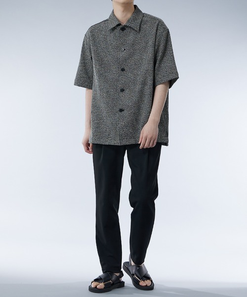 UNITED TOKYO(ユナイテッドトウキョウ)の「ラッセルサマーツイード シャツジャケット|セットアップ着用可能(ブルゾン・メンズ・ライトグレー/グレー/ブラック・1/2)」の6枚目の写真