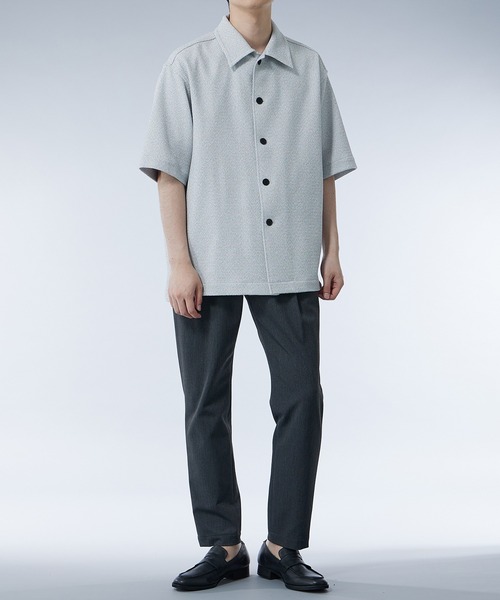 UNITED TOKYO(ユナイテッドトウキョウ)の「ラッセルサマーツイード シャツジャケット|セットアップ着用可能(ブルゾン・メンズ・ライトグレー/グレー/ブラック・1/2)」の11枚目の写真