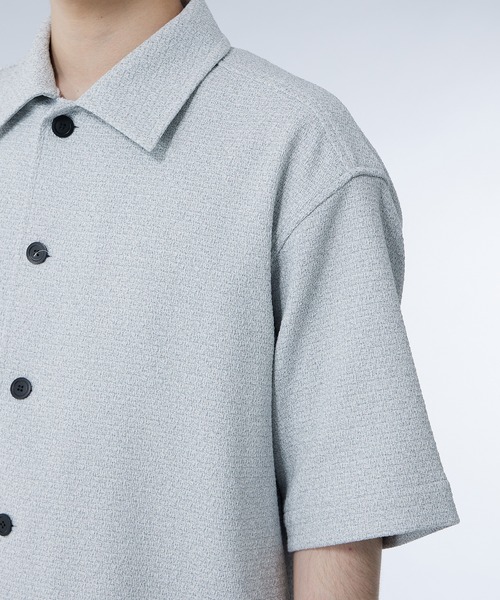 UNITED TOKYO(ユナイテッドトウキョウ)の「ラッセルサマーツイード シャツジャケット|セットアップ着用可能(ブルゾン・メンズ・ライトグレー/グレー/ブラック・1/2)」の17枚目の写真