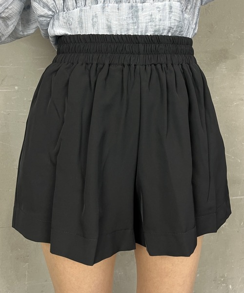 tolene(トレネ)の「ショートパンツ(その他パンツ・レディース・ブラック/ホワイト・FREE)」の2枚目の写真