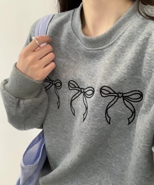 Jasmine Grandiflorum(ジャスミングランディフローラム)の「【Jasmine】リボンロゴ刺しゅうスウェット(スウェット・レディース・グレー/ホワイト/ブラック/オフホワイト・FREE)」の13枚目の写真