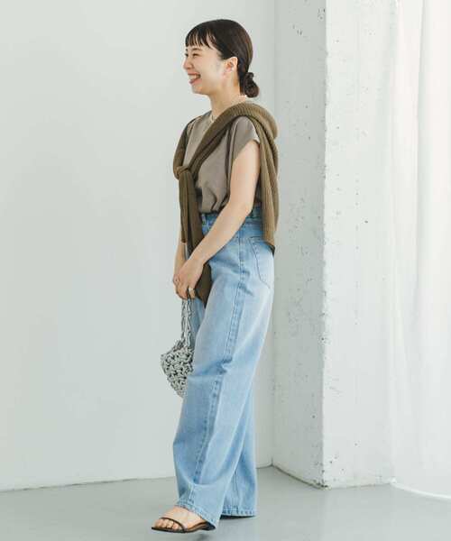 ITEMS URBANRESEARCH（アイテムズ アーバンリサーチ）の「コクーンシルエットデニム（デニムパンツ・レディース・ライトブルー/インディゴブルー・SMALL/MEDIUM）」の13枚目の写真