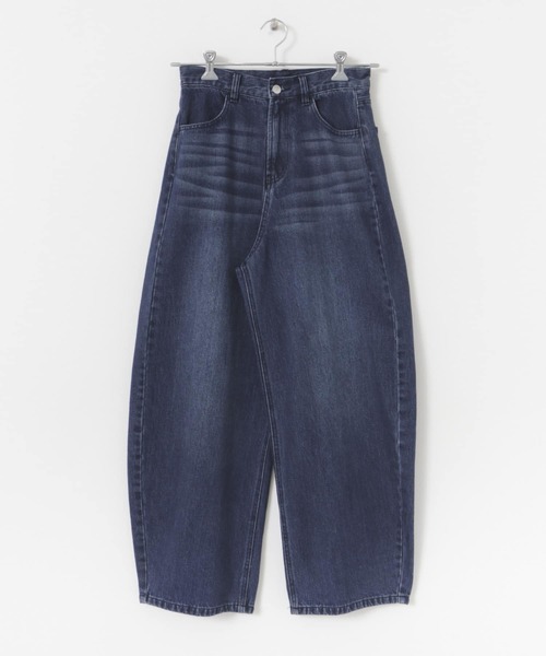 ITEMS URBANRESEARCH（アイテムズ アーバンリサーチ）の「コクーンシルエットデニム（デニムパンツ・レディース・ライトブルー/インディゴブルー・SMALL/MEDIUM）」の22枚目の写真