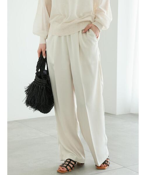 Te chichi（テチチ）の「柄アソートサテンイージーストレートパンツ（その他パンツ・レディース・カーキ/オフホワイト/チャコールグレー/ベージュ・F）」の3枚目の写真