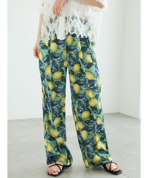 Te chichi（テチチ）の「柄アソートサテンイージーストレートパンツ（その他パンツ・レディース・カーキ/オフホワイト/チャコールグレー/ベージュ・F）」の4枚目の写真