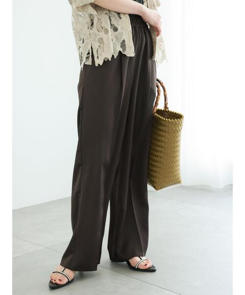 Te chichi（テチチ）の「柄アソートサテンイージーストレートパンツ（その他パンツ・レディース・カーキ/オフホワイト/チャコールグレー/ベージュ・F）」の14枚目の写真