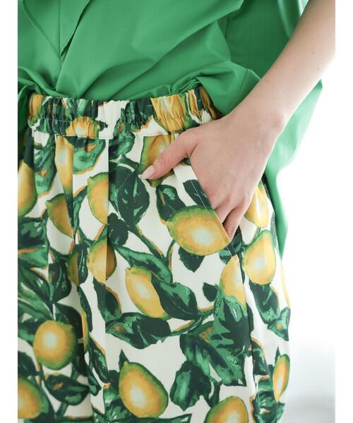 Te chichi（テチチ）の「柄アソートサテンイージーストレートパンツ（その他パンツ・レディース・カーキ/オフホワイト/チャコールグレー/ベージュ・F）」の20枚目の写真