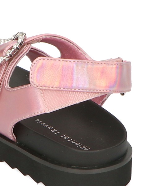 ORiental TRaffic（オリエンタルトラフィック）の「厚底メタリックビジューサンダル/K-455（サンダル・キッズ・シルバー/ピンク・19.0cm/18.0cm/17.0cm/16.0cm/21.0cm/20.0cm）」の5枚目の写真