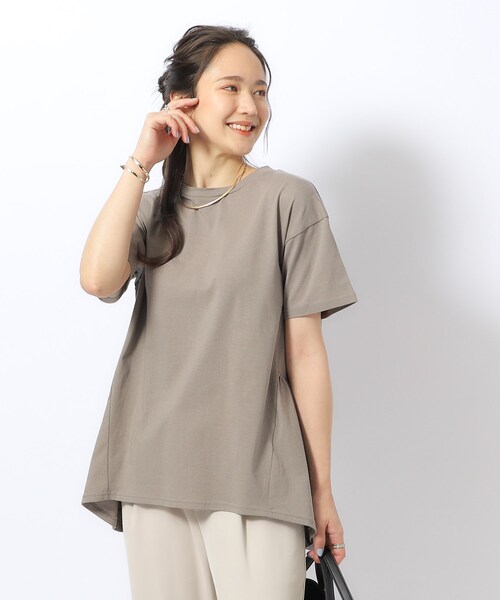 DRESKIP(ドレスキップ)の「◆【体型カバー/UV】アウトで決まる ペプラムTシャツ(Tシャツ/カットソー・レディース・カーキ/ブラック/ホワイト系5/ブルー/オフホワイト・03/02/04)」の13枚目の写真
