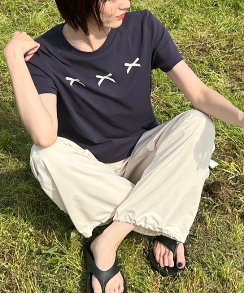 MERLOT(メルロー)の「コットン混クロップドリボンT(Tシャツ/カットソー・レディース・ライトグレー/ネイビー・FREE)」の19枚目の写真