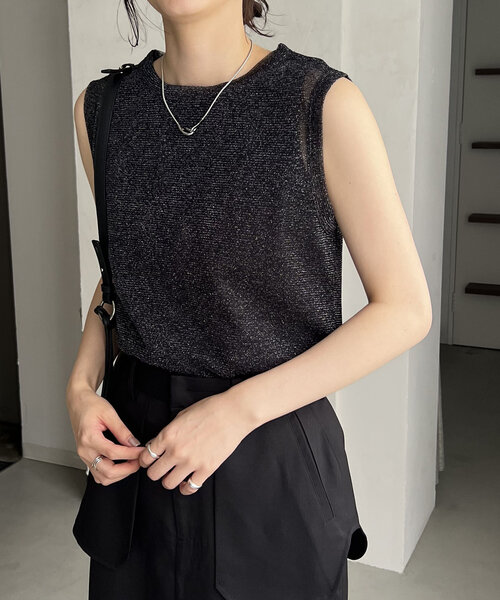 CAPRICIEUX LE'MAGE(カプリシューレマージュ)の「インナーSETラメタンク(Tシャツ/カットソー・レディース・ベージュ/ブラック・FREE)」の7枚目の写真