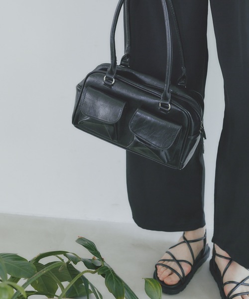 BARRETTA（バレッタ）の「フェイクレザーボストンバッグ（ボストンバッグ・レディース・ブラック・FREE）」の8枚目の写真