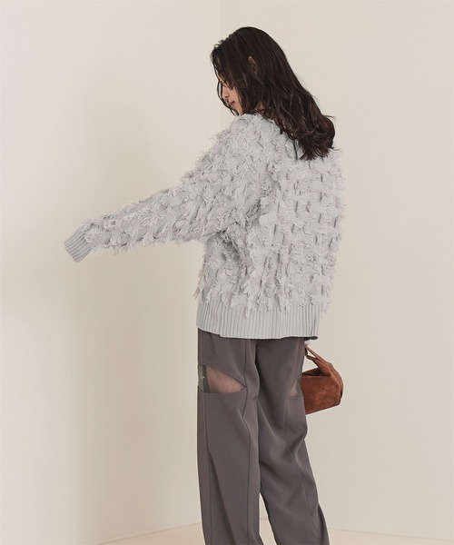 miette(ミエット)の「Vネックフリンジニットカーディガン(カーディガン/ボレロ・レディース・ライトグレー/チャコール/マスタード・FREE)」の16枚目の写真