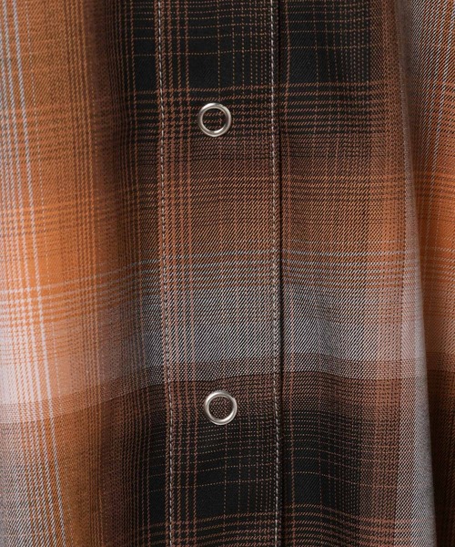 PAGEBOY(ページボーイ)の「オンブレチェックシャツ(シャツ/ブラウス・レディース・グレー/オレンジ/マスタード/ターコイズブルー・FREE)」の17枚目の写真