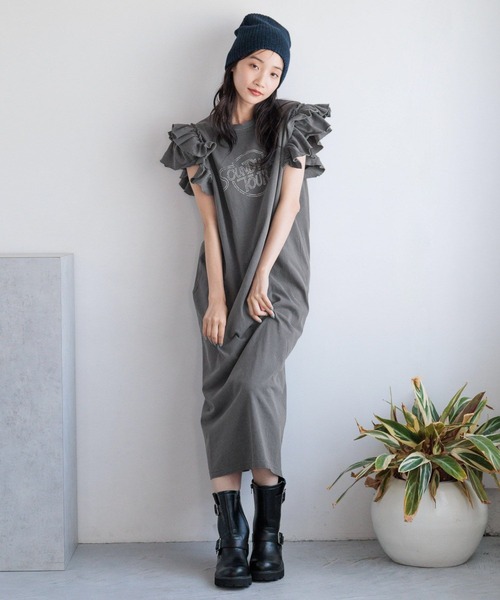 LOWRYS FARM（ローリーズファーム）の「２ＷＡＹフリルロゴＯＰＳＳ 140134（ワンピース・レディース・グレー/チャコールグレー/アイボリー・FREE）」の7枚目の写真