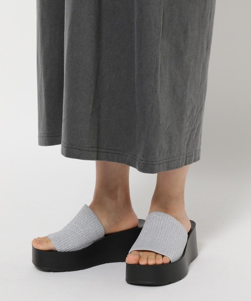 LOWRYS FARM（ローリーズファーム）の「２ＷＡＹフリルロゴＯＰＳＳ 140134（ワンピース・レディース・グレー/チャコールグレー/アイボリー・FREE）」の20枚目の写真