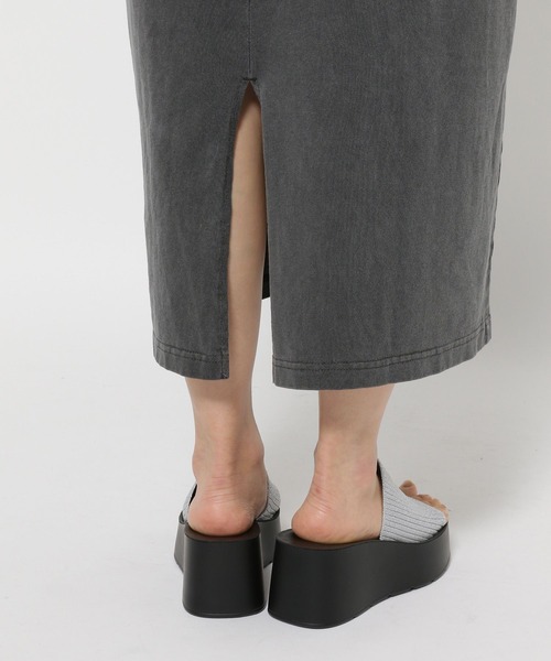 LOWRYS FARM（ローリーズファーム）の「２ＷＡＹフリルロゴＯＰＳＳ 140134（ワンピース・レディース・グレー/チャコールグレー/アイボリー・FREE）」の22枚目の写真