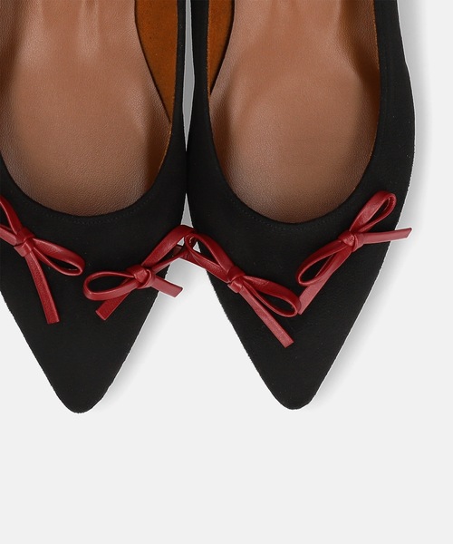 MAMIAN（マミアン）の「ポインテッドトゥ ミニリボン フラットシューズ（パンプス・レディース・シルバー系その他/ブラック/ブラック×レッド・25.0cm/24.0cm/22.5cm/23.0cm/24.5cm/23.5cm）」の11枚目の写真