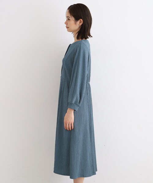 INDIVI(インディヴィ)の「◆【洗える/UVケア/SETUP可能】ナローフレアワンピース(ワンピース・レディース・アイボリー系5/ブラック/ブルー・40/38/36/03/05/15 /13/19)」の18枚目の写真