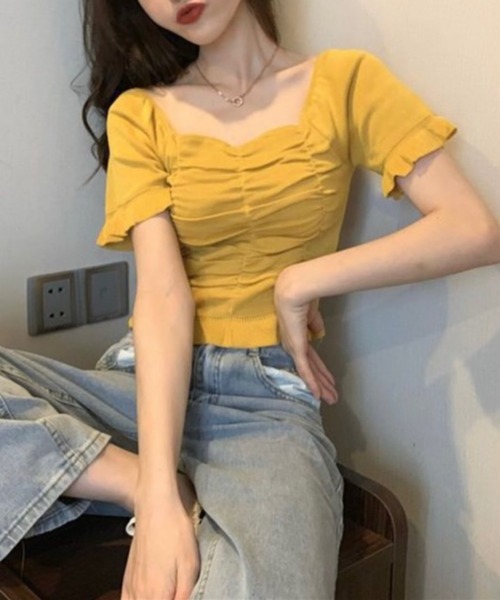 INASTUDIOS（イーナストゥディオス）の「フェミニン スクエアネック クロップドトップス（Tシャツ/カットソー・レディース・ホワイト/ブラック/ピンク/イエロー/グリーン/アイボリー/ワインレッド・FREE）」の14枚目の写真