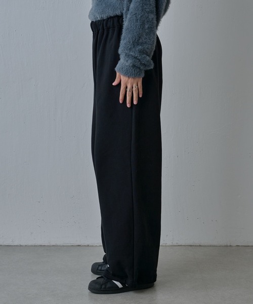 COLONY 2139（コロニートゥーワンスリーナイン）の「ヘビーウェイトスウェットワイドパンツ（スウェットパンツ・メンズ・ブラック/グレー・SMALL/MEDIUM/LARGE）」の4枚目の写真